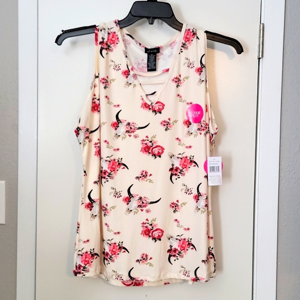 NWT Women's Western Tank